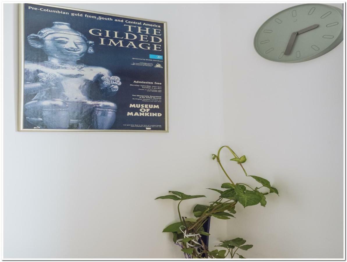 Spacious, Lovely, Bright Apartment In The Old Town Бухарест Экстерьер фото